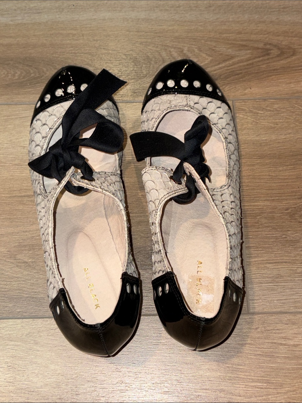 All Black,  Mary Jane shoes, Euro size 41. - Picture 2 of 7